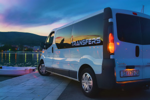 Read more about the article Top Tips for a Stress-Free Airport Taxi Transfer